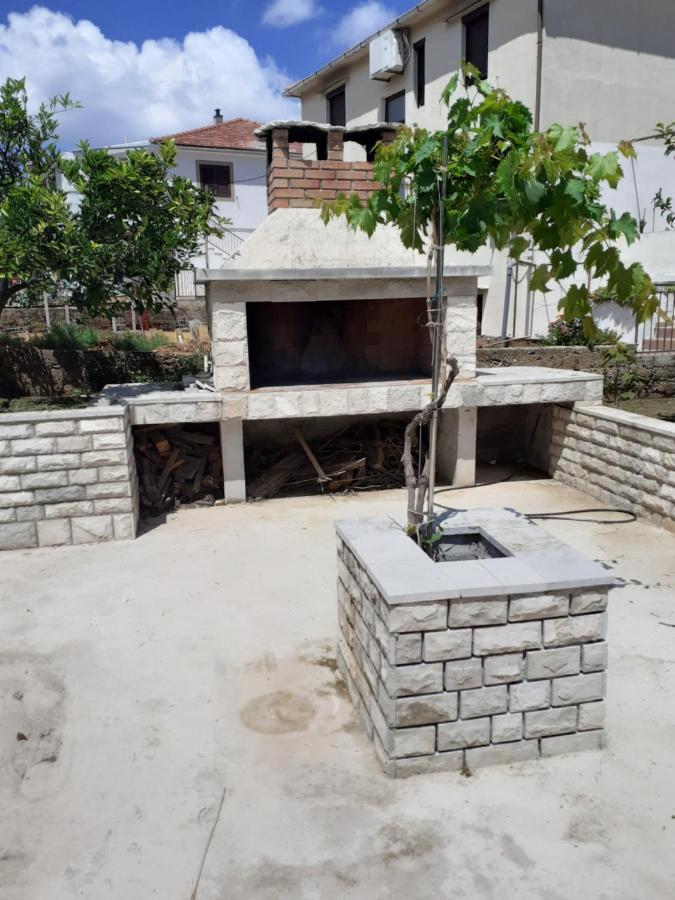 Apartmani Miletic Jelsa  Exteriér fotografie